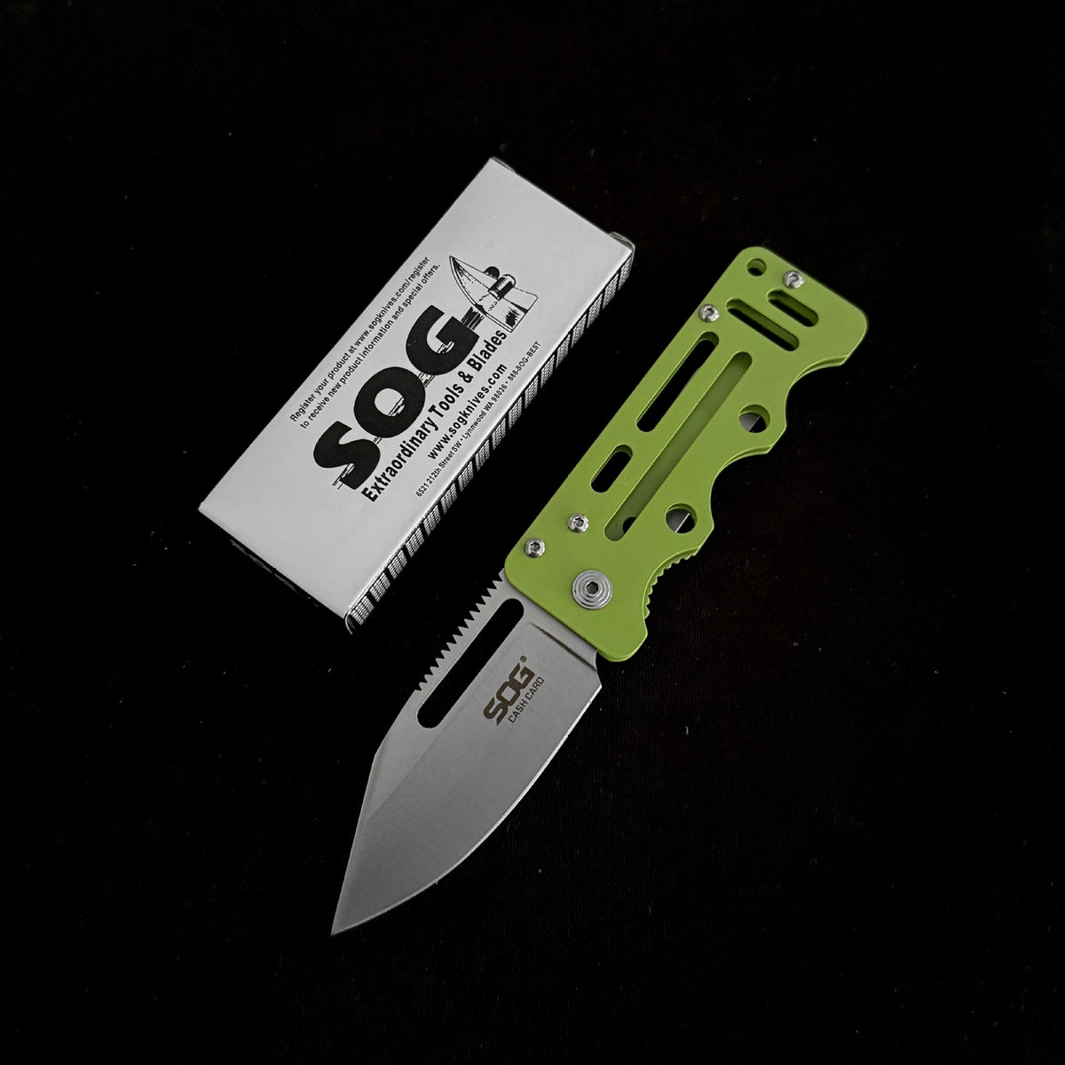 Stainless Steel Folding Knife  65cm Blade | 30° Tip | Steel Handle | 90cm Length | Box Packaging