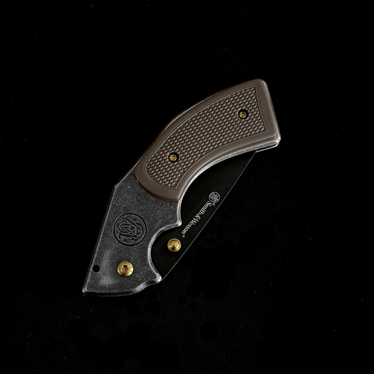 ABS-Handled Folding Knife  7cm Steel Blade | 60° Tip | 90cm Handle | Color Box Packaging